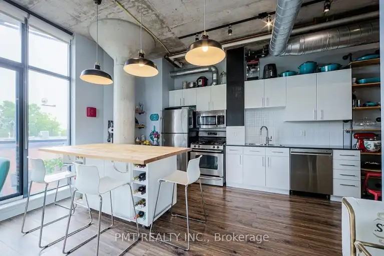 369 Sorauren Ave #311 - Photo 3 of 20