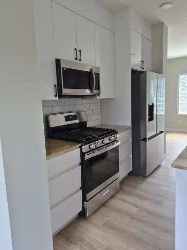 11408 105 St Nw #2-3-4 - Photo 4 of 22