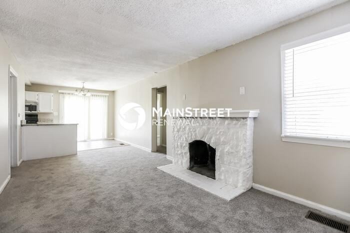 12401 E 59th St - Photo 3 of 16