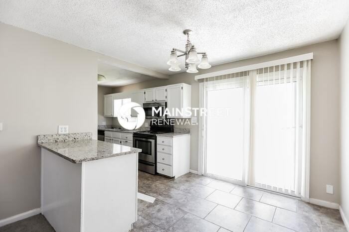 12401 E 59th St - Photo 5 of 16