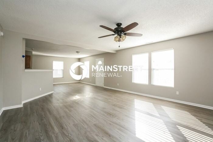 10759 Wymm Ln - Photo 5 of 19