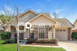 featured image of 50 Clover St
