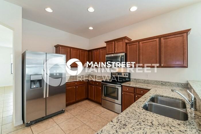 1218 Sw 24th St - Photo 5 of 16
