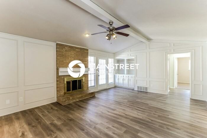 621 Granada Dr - Photo 5 of 16
