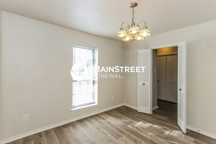 621 Granada Dr - Photo 6 of 16