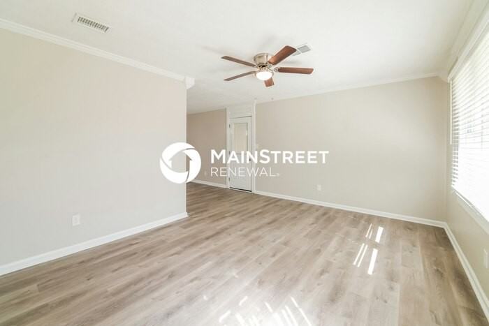 3621 Miller St - Photo 5 of 16
