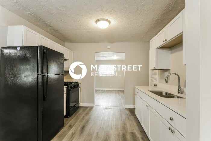2008 N Bazil Ave - Photo 6 of 17