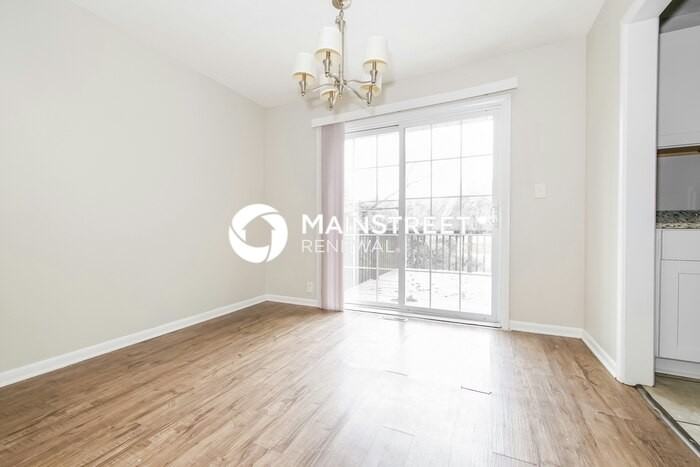 206 Maple St - Photo 6 of 18