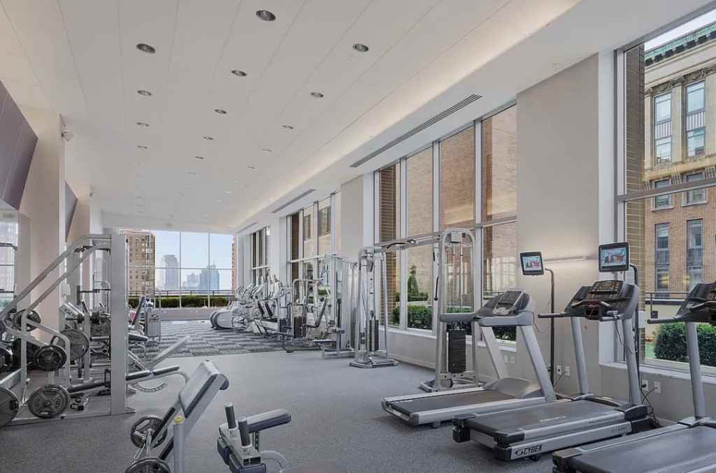 90 Washington St #3E - Photo 5 of 6