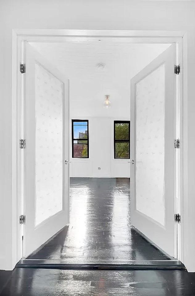 16 Judge St #4W - Photo 2 of 7