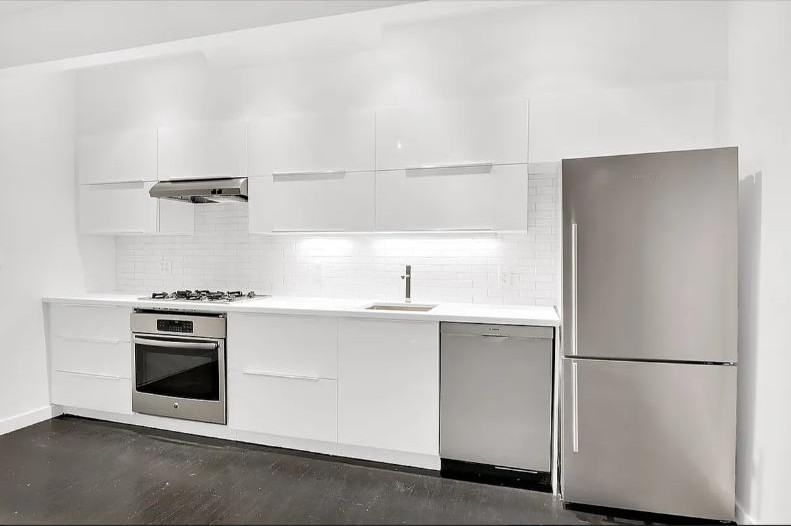 16 Judge St #4W - Photo 3 of 7