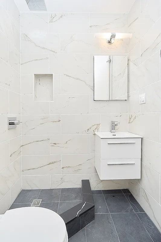 138 Union St #1F - Photo 7 of 8