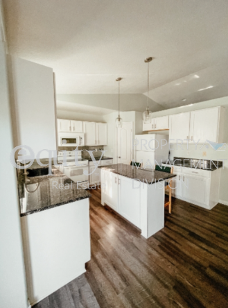 954 N 1300 E #1 - Photo 6 of 23