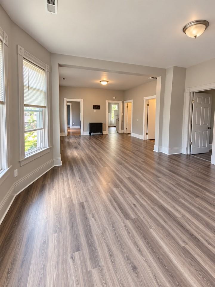 Glen Ave - Photo 2 of 10