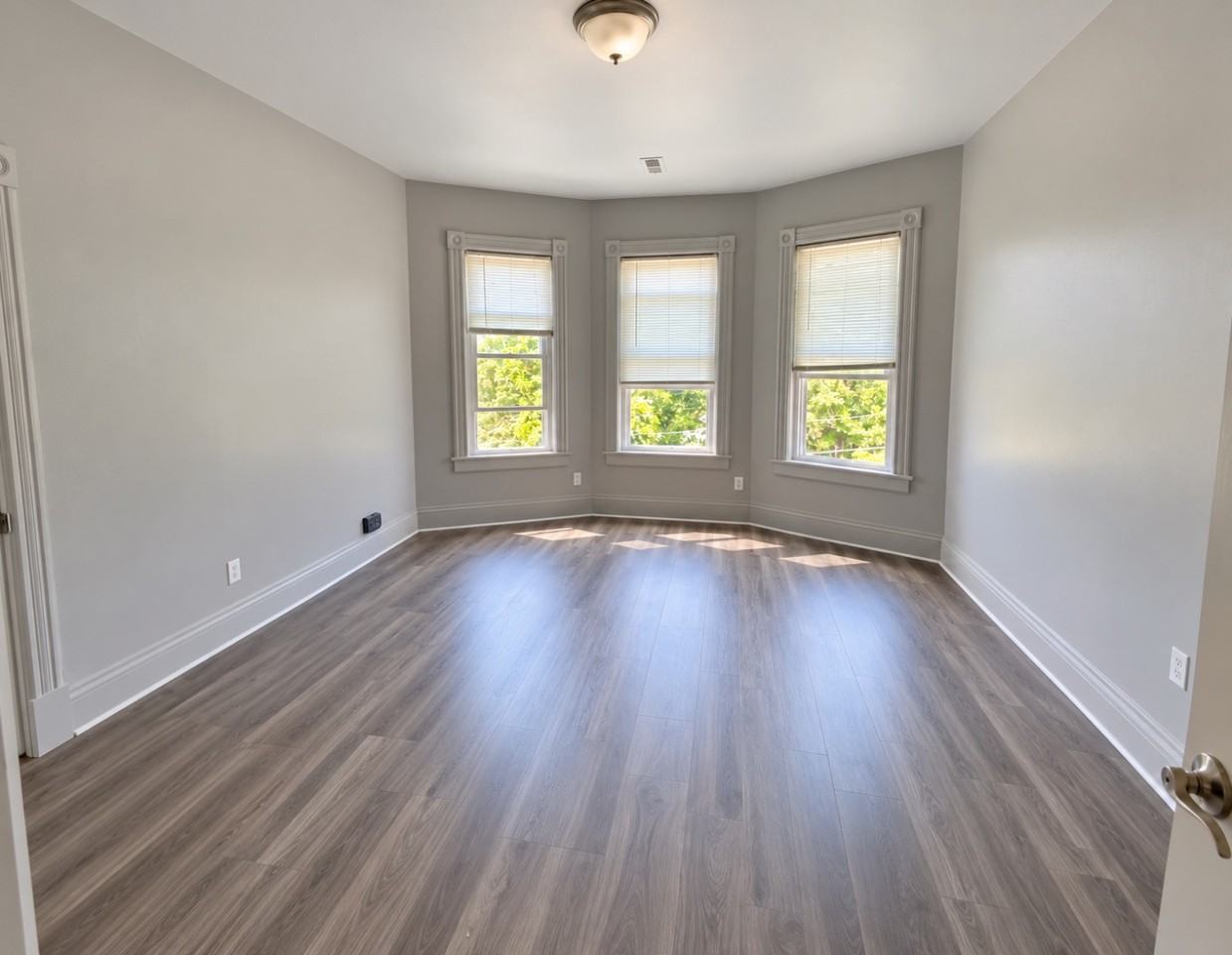 Glen Ave - Photo 4 of 10
