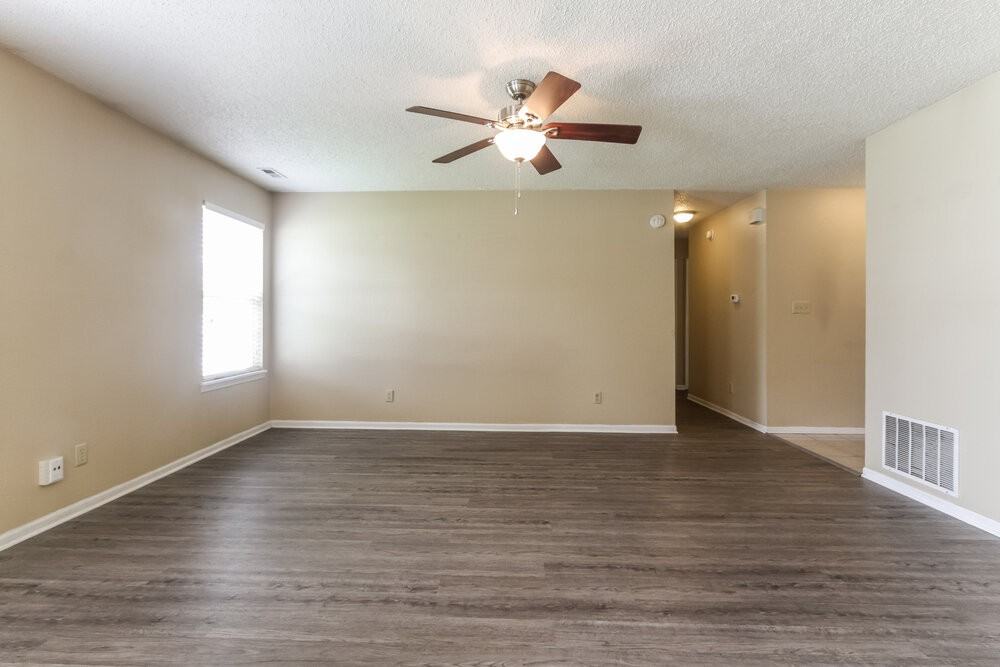 6020 Riversport Ct - Photo 7 of 25