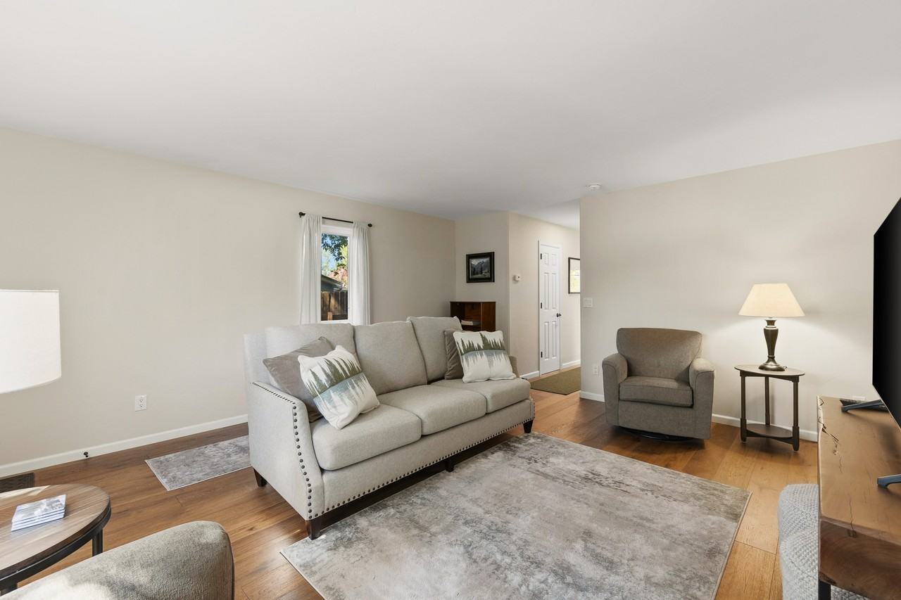 125 Garfield Ave #1 - Photo 4 of 34