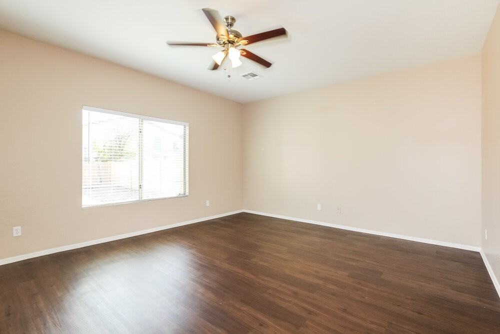 17605 W Lundberg St - Photo 4 of 17