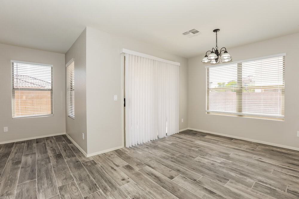6144 S Wilson Dr - Photo 6 of 16