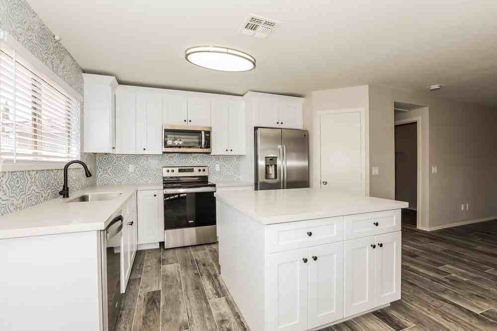 6144 S Wilson Dr - Photo 7 of 16