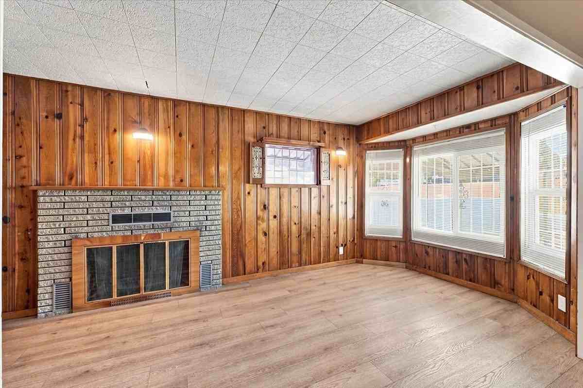 427 S 16th St #1 - Photo 5 of 21
