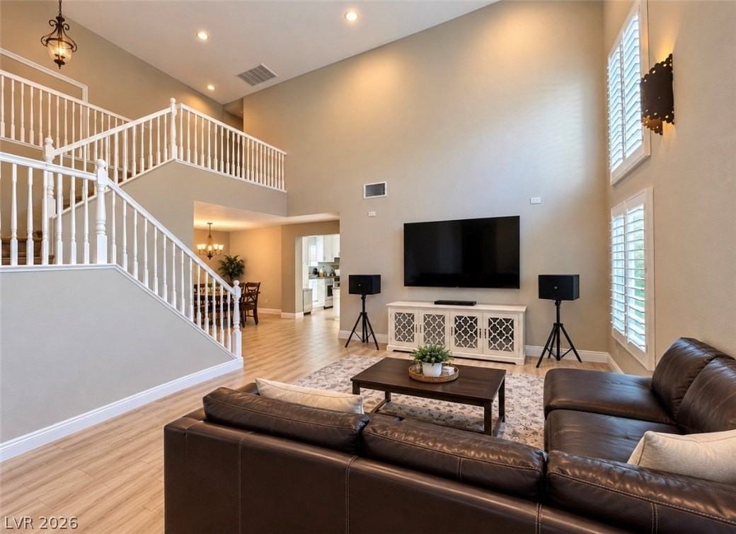 1301 Calle Montery St - Photo 6 of 44