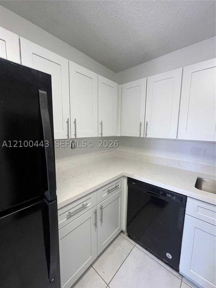 7430 Sw 153rd Pl #106-1 - Photo 2 of 33
