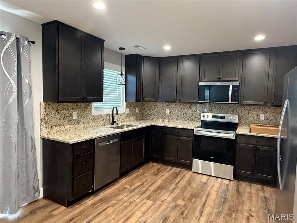 1181 Marathon Dr - Photo 2 of 15