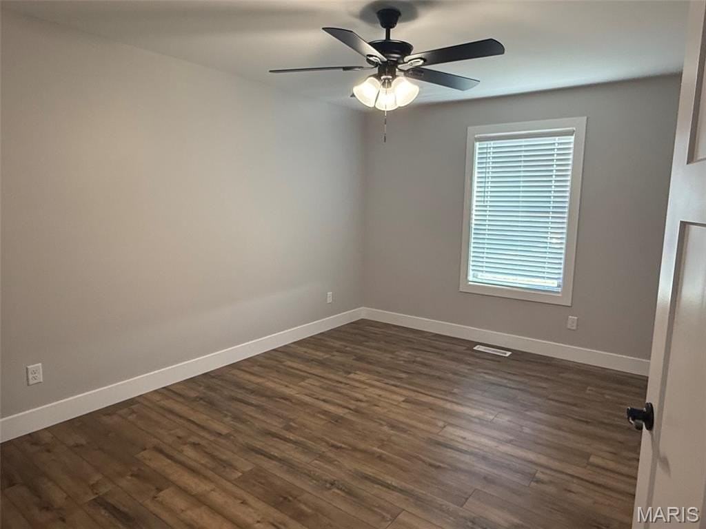1181 Marathon Dr - Photo 7 of 15