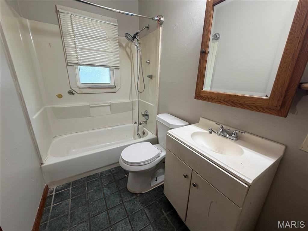 9812 Winkler Dr - Photo 7 of 15