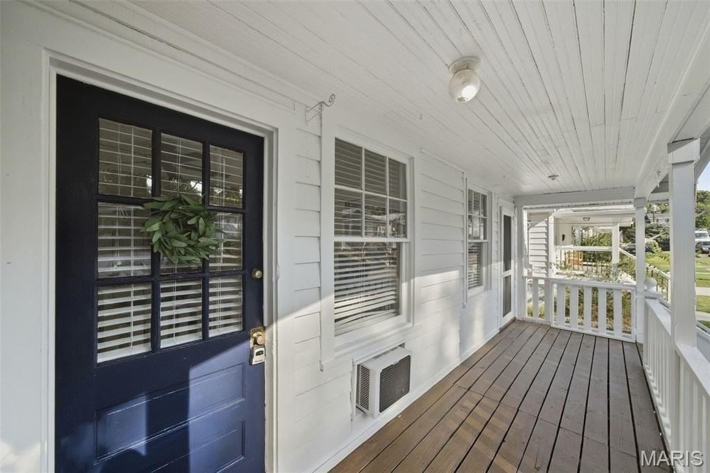 99 Sandau Ave - Photo 2 of 30