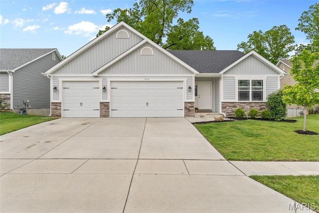 1010 Timber Bluff Dr