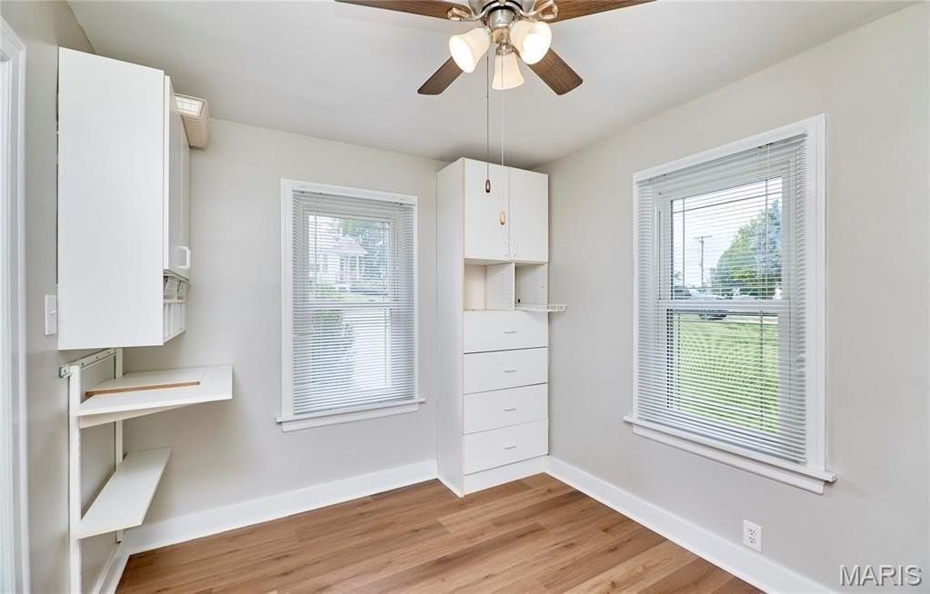 9139 E Milton Ave - Photo 7 of 39