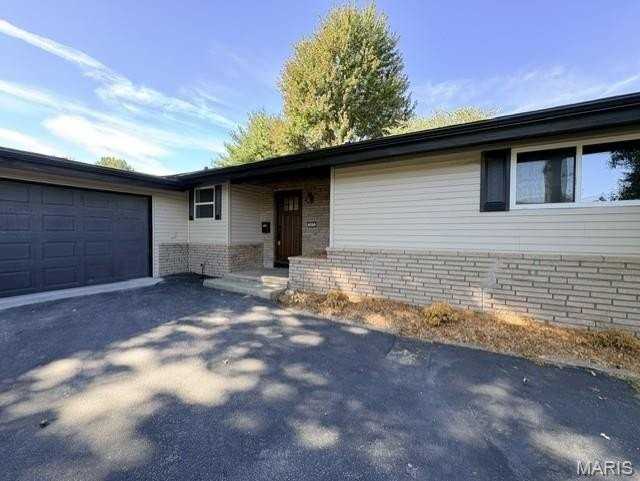 905 Dale Ave - Photo 2 of 23