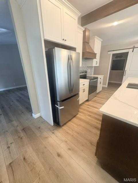 905 Dale Ave - Photo 7 of 23