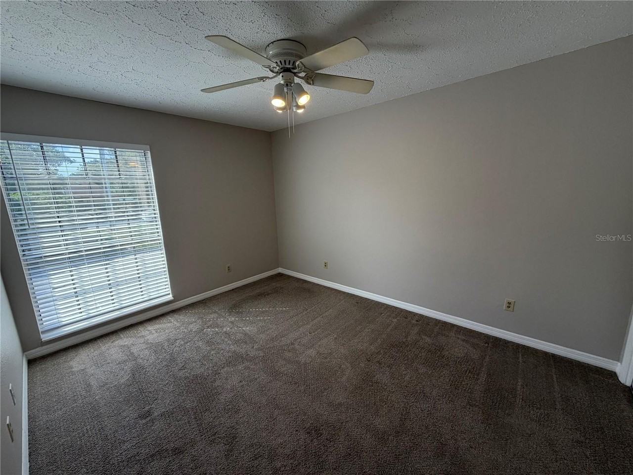 345 Wymore Rd #202 - Photo 6 of 13