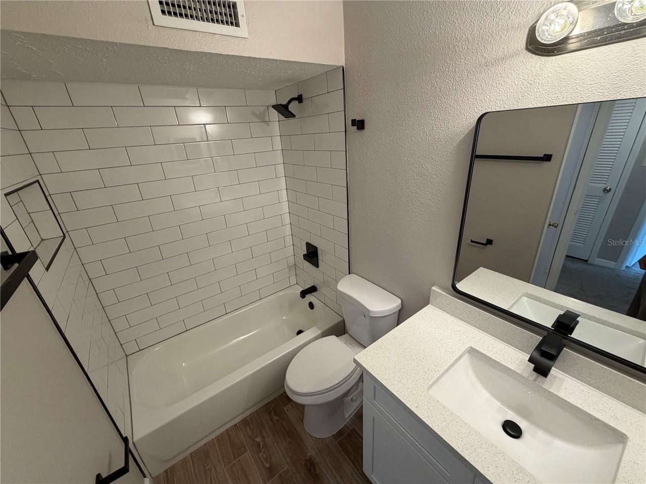 345 Wymore Rd #202 - Photo 7 of 13