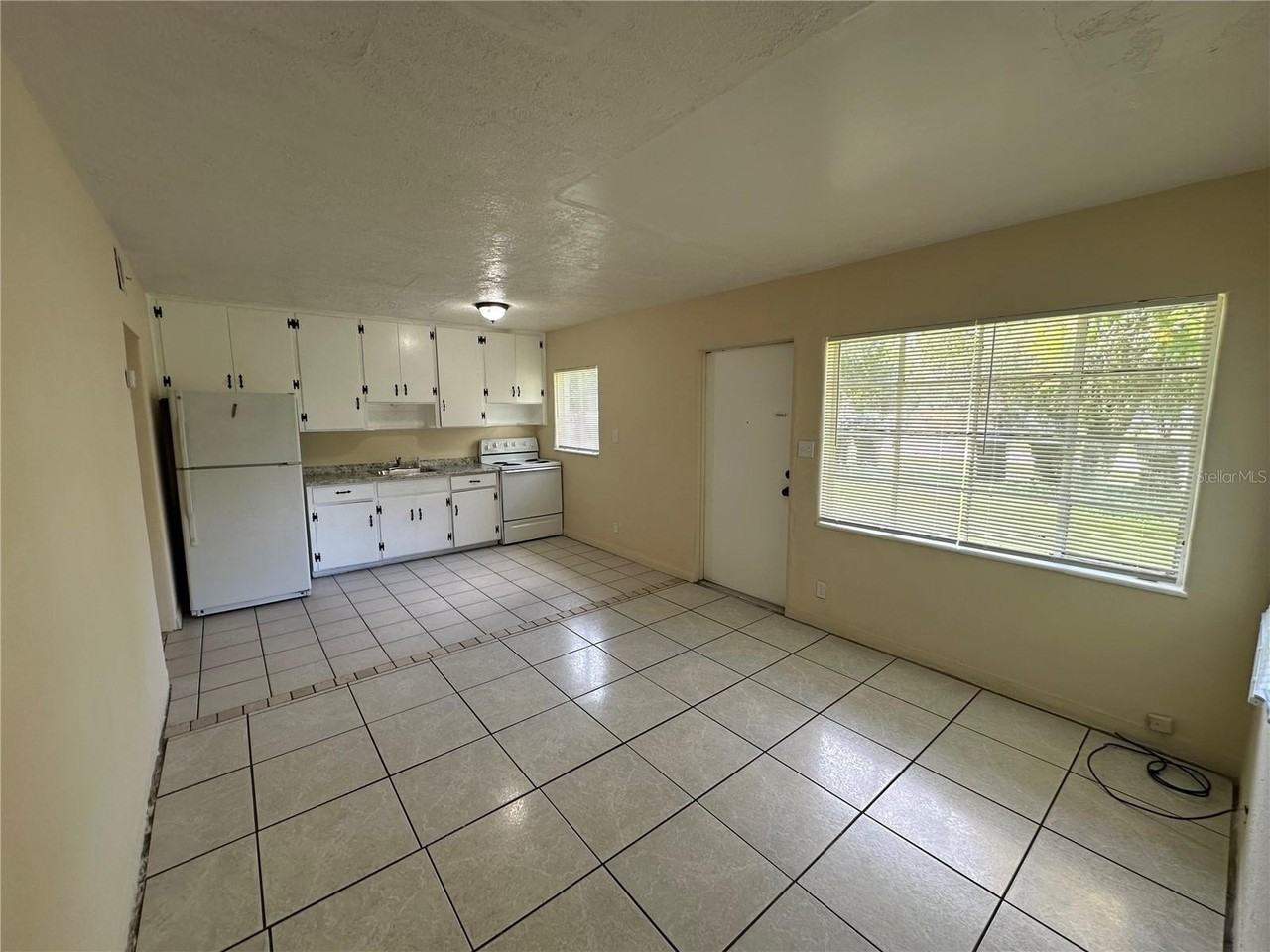 1936 Rose Blvd - Photo 3 of 6