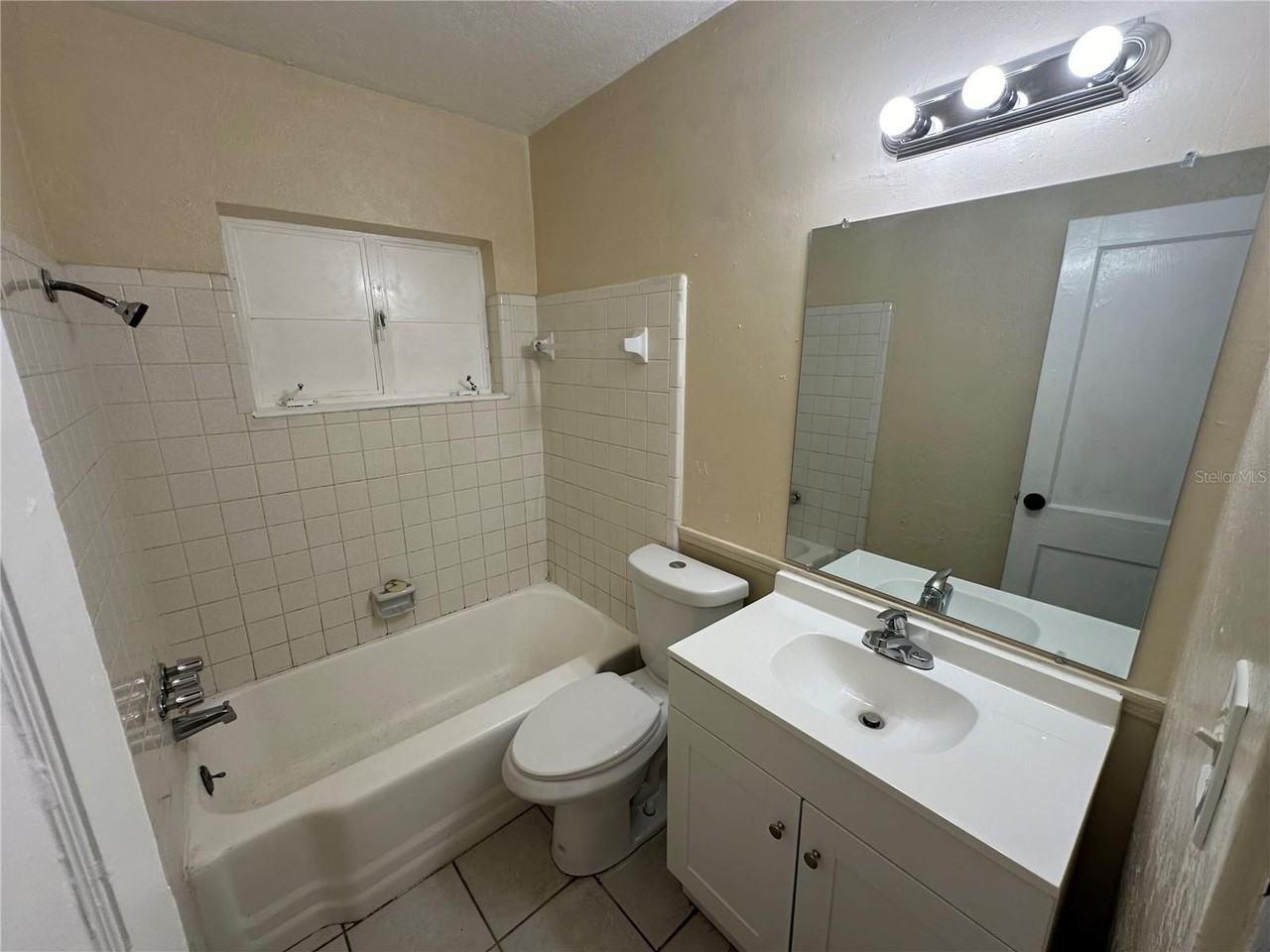 1936 Rose Blvd - Photo 5 of 6