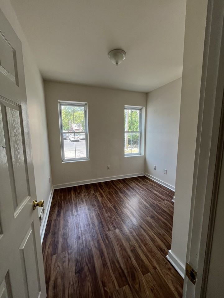 20 W Haines St #1 - Photo 4 of 7