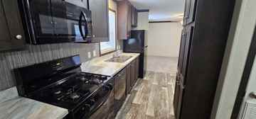 featured image of 302 Mulberry #302