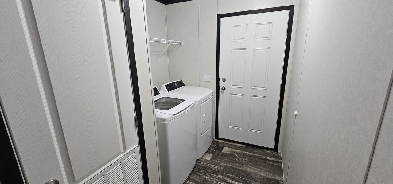 302 Mulberry #302 - Photo 5 of 6