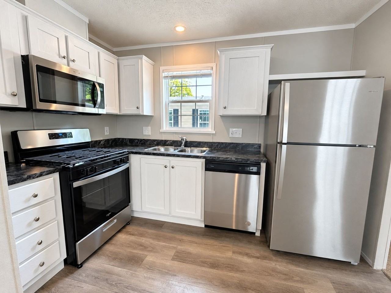2406 Pajot Rd #47 - Photo 2 of 9