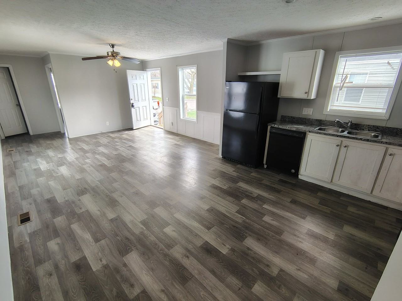 5149 Tokay Dr #069 - Photo 4 of 10