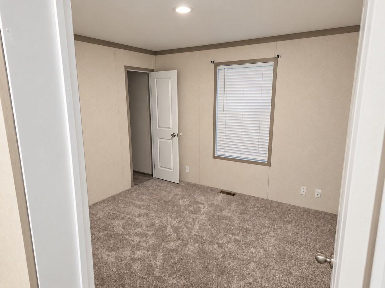 2395 E Birch Dr #167 - Photo 7 of 11