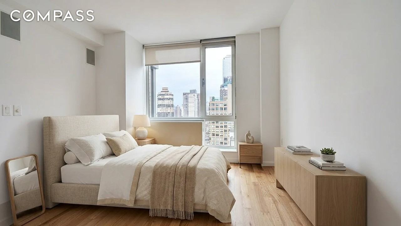 350 W 37th St #14E - Photo 4 of 11