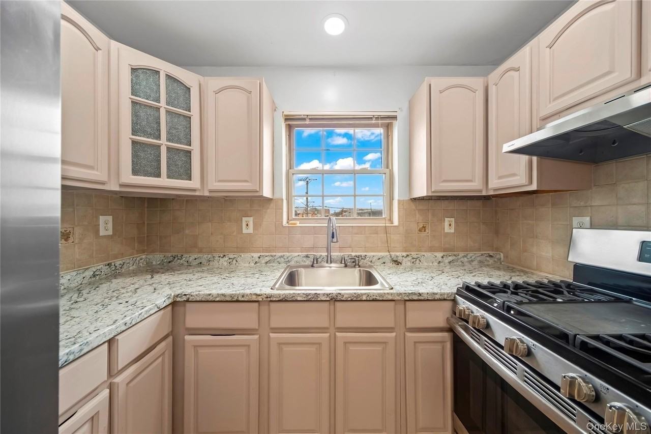 12689 Flatlands Ave #1 - Photo 6 of 14