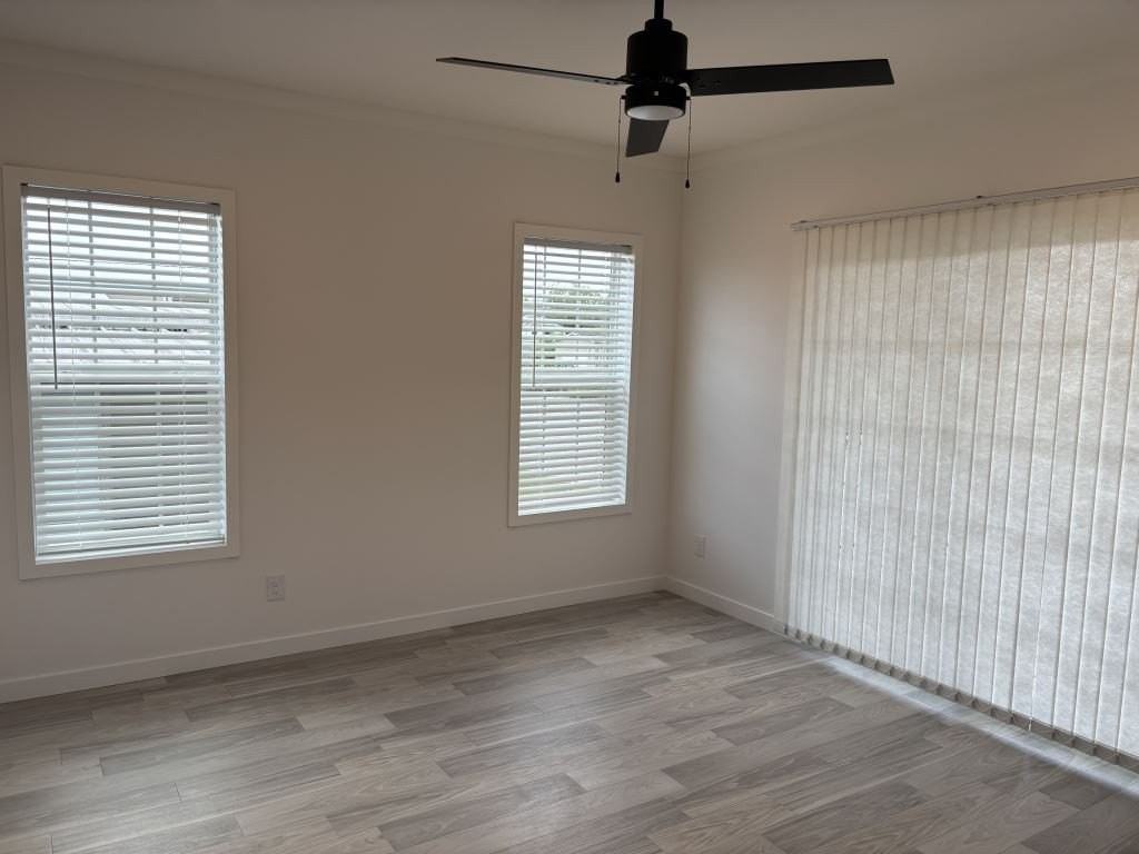 5703 Blue Harbor Dr #0333 - Photo 5 of 19