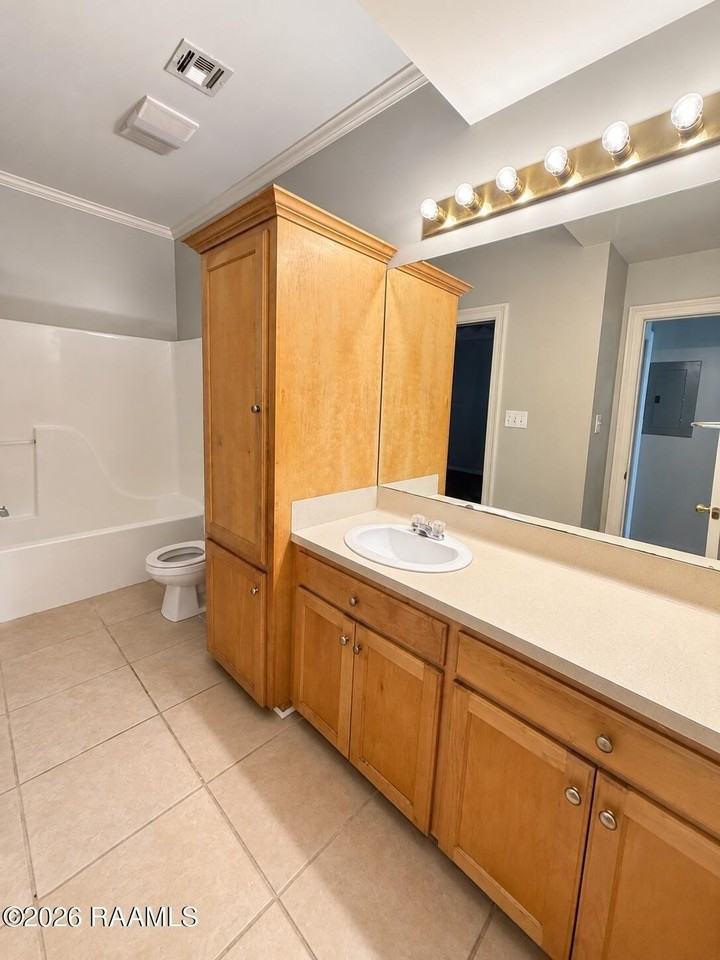 114 Rue Fontaine #1 - Photo 5 of 8