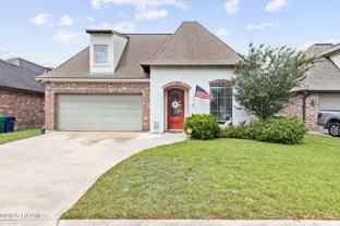 110 Golden Cypress Dr - Photo 1 of 1